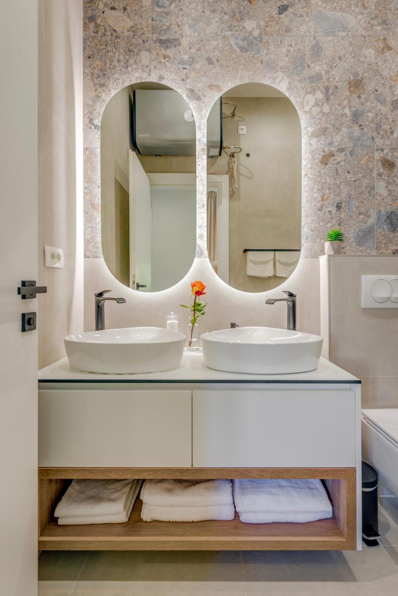 48 Rooms Split Extérieur photo
