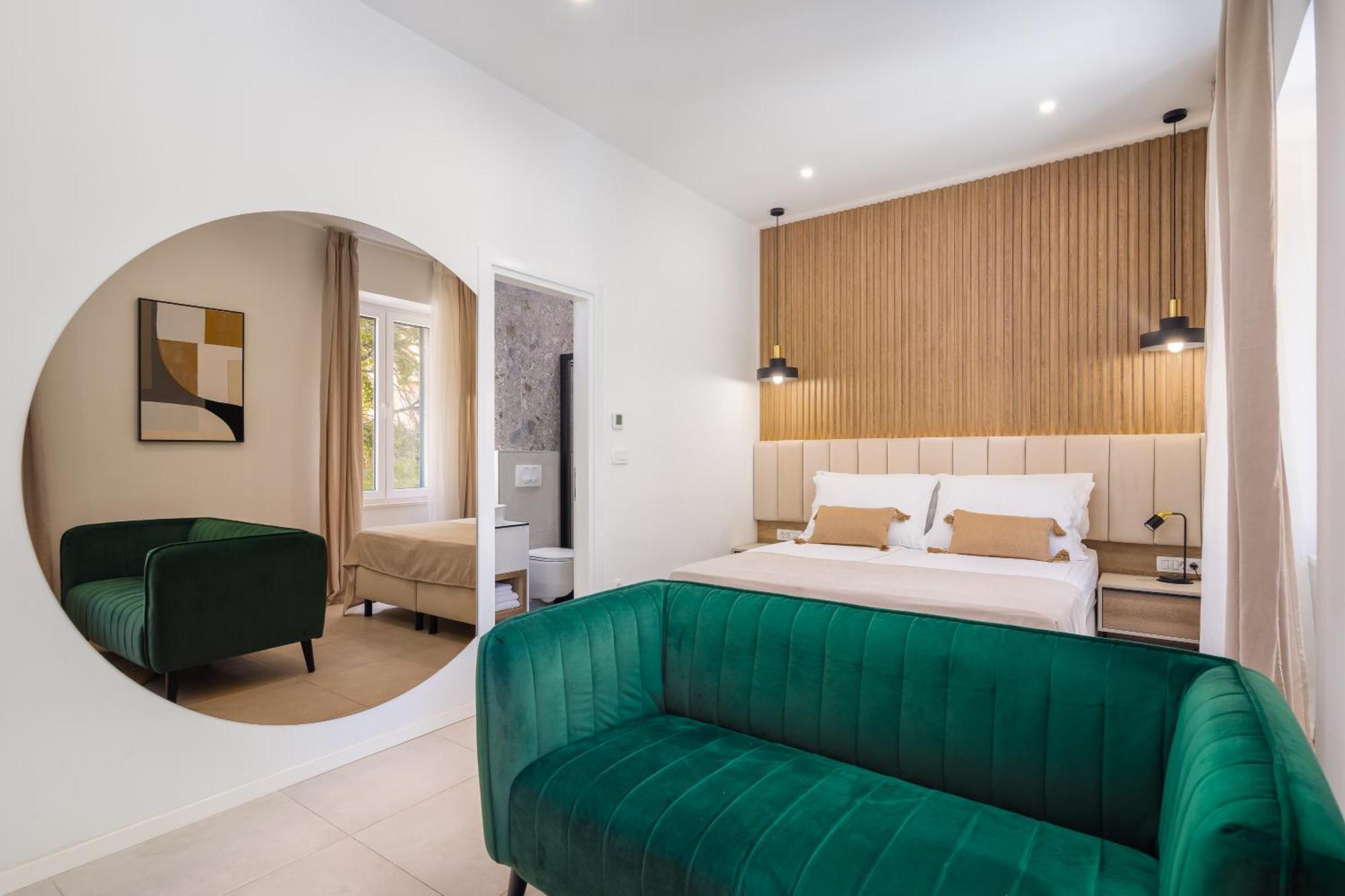 48 Rooms Split Extérieur photo