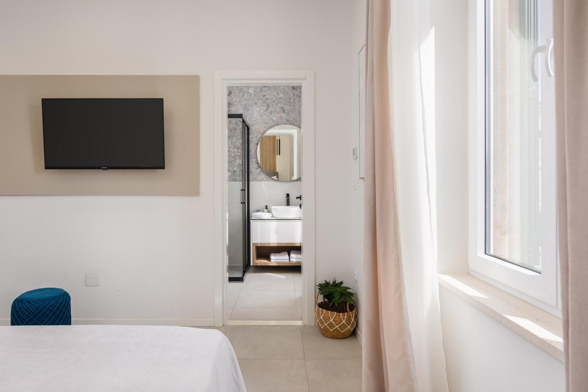 48 Rooms Split Extérieur photo